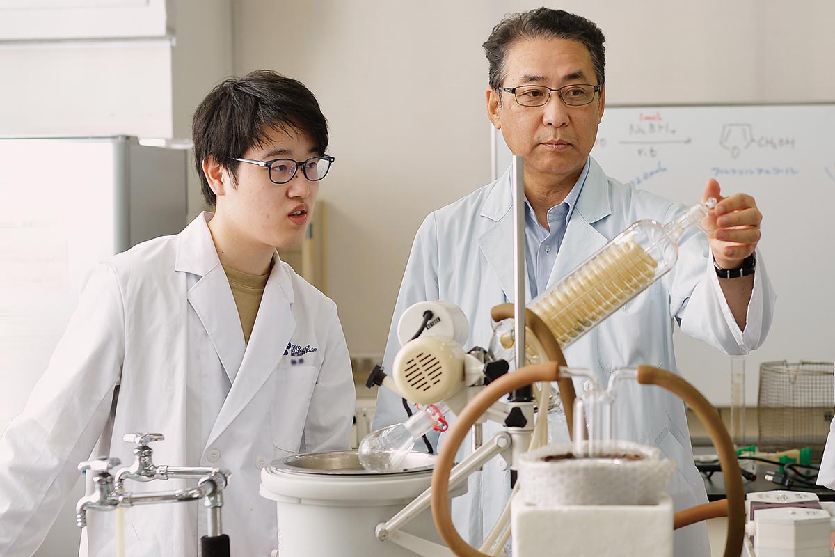 化学コース3年制 化学分析技能士資格認定校 東京バイオテクノロジー専門学校 化学コース3年制 化学分析技能士資格認定校 東京バイオテクノロジー専門学校